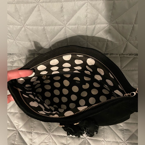 NWT Mossimo brand faux suede clutch with fringe tassels and gold detail - Picture 3 of 3